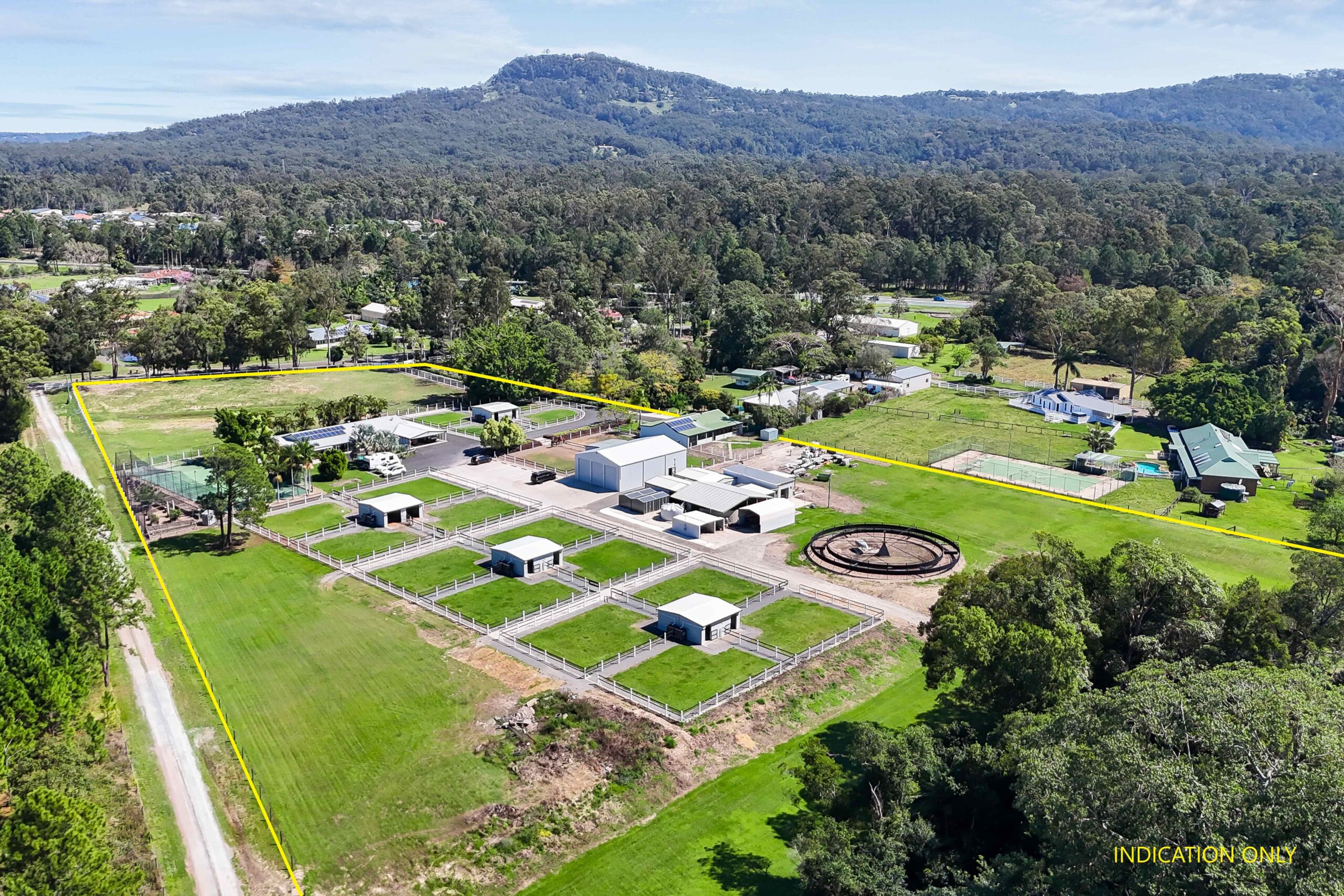 25-27 Isambert Road, LANDSBOROUGH  QLD  4550